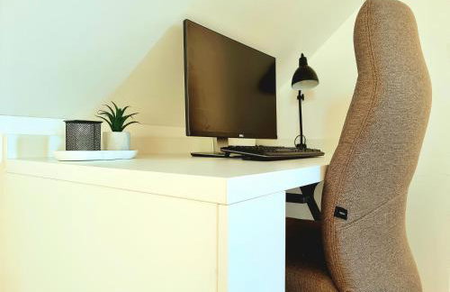 Homestay-Stylish, Zentral- Loft Apartment-Parking - Photo 19