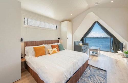 Luxury Waterfront A-Frame Cabin - Foto 9