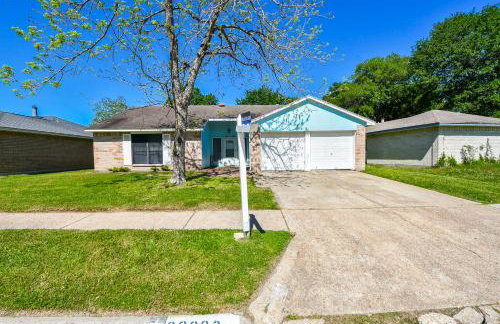 10 Minutes from IAH and Mall, Newly Rehabbed - Foto 60