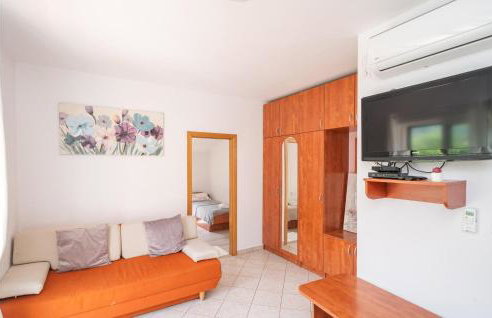 Lovely Apartment In Dubrovnik With Wifi - Photo 20