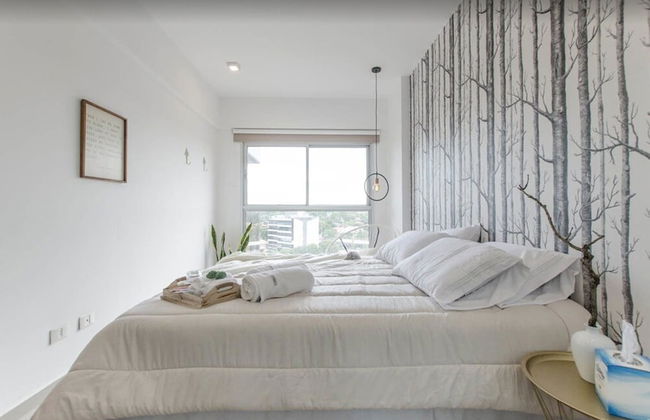 Modern 1 BR Apartment - Photo 6