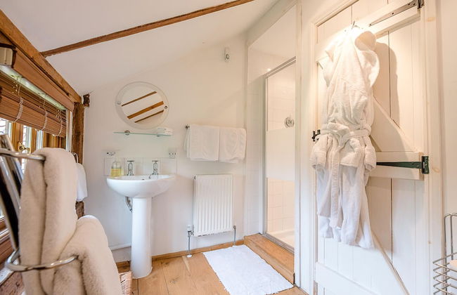 The Hayloft, Clopton - Photo 10