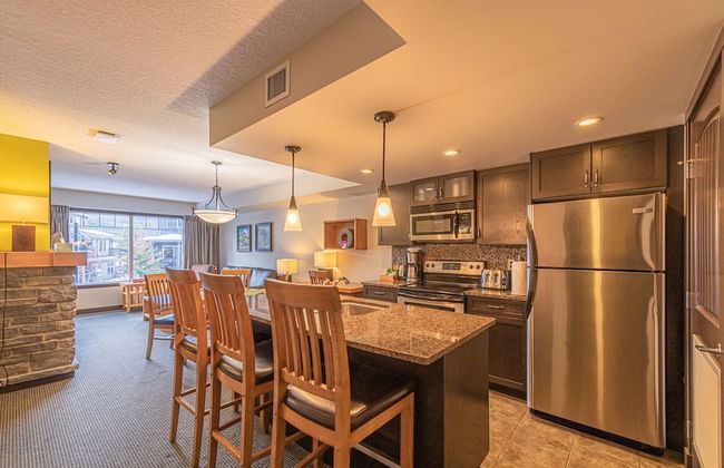 Copperstone Resort - Mountain View Suite - Photo 1