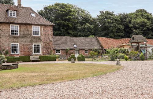 Solton Manor - Photo 40