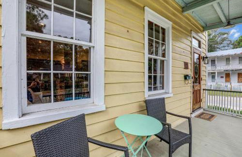 Gallery 1897 - Photo 32