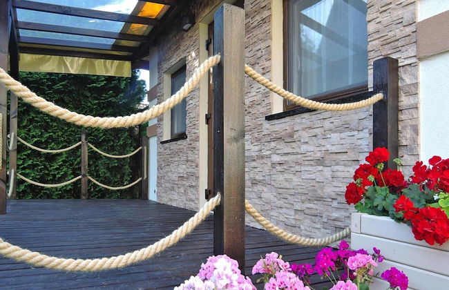 A Comfortable Holiday Home With a Swimming Pool and Jacuzzi in Miedzywodzie - Photo 18