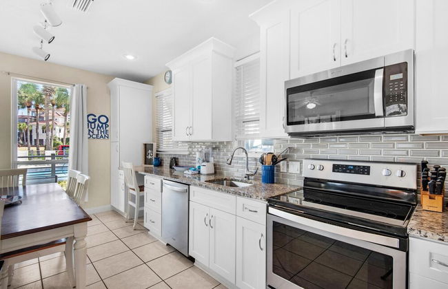 Destiny Beach Villas #11b- Beach Oasis - Photo 16