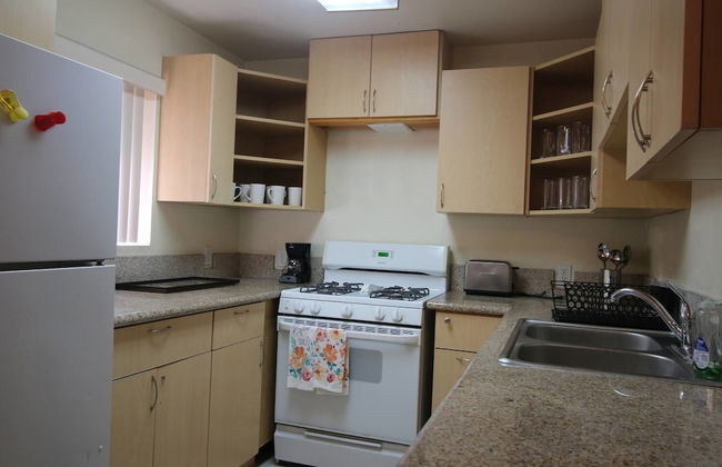 Relax and Comfortable 2 Bedroom Townhome - Foto 3