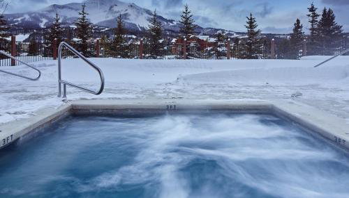 Mountain Lake Condo - Unit 401B - Photo 3