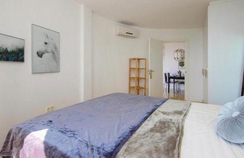 Sunny Apartment In Marbella - Photo 16