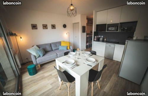 Appartement centre-ville Saint-Lary vue montagne - Foto 1