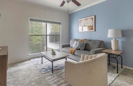 Landing Modern 1BD Game Room Gym - Photo 3