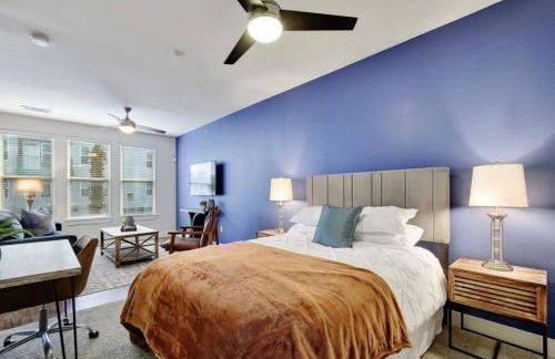 Attractive Cozy Studio Near Downtown Pool Gym - Foto 8