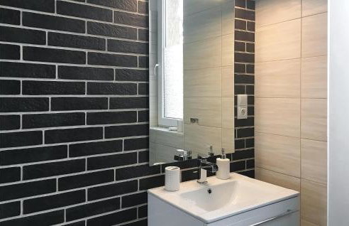 One-Bedroom Holiday Home In Biadoliny Szlachecki - Foto 17