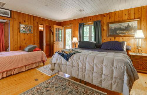 Swim Dock and Views Lakefront Afton Vacation Rental - Foto 13