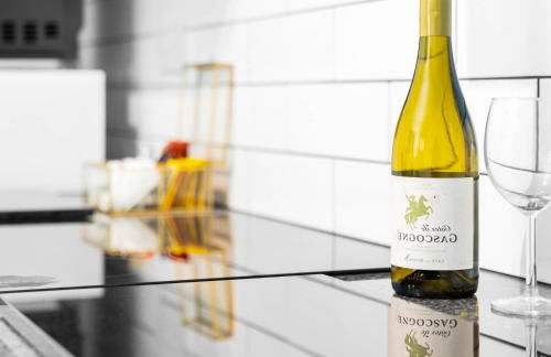 Four Bed House - Garden - Parking - Speed Wi-Fi 75CMR - Foto 19