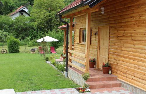 Drvena Hižica - Foto 6