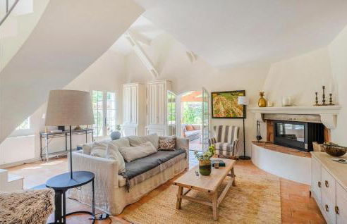 6 Bedroom Pet Friendly Home In Carcès - Foto 3