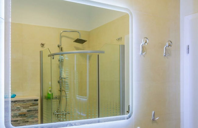 Chic Apartment in Center - Foto 13