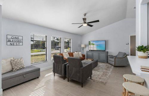 The Annabelle-- Bright 4 Bedroom Home, Heated Pool - Foto 14