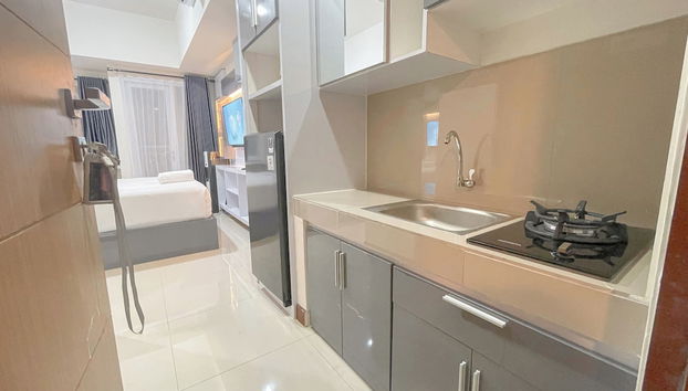 The Stylish Studio Apartment Vida View Makassar - Foto 2, Cocina privada