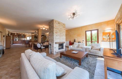 CASALE ROSY 6&2, Emma Villas - Foto 46