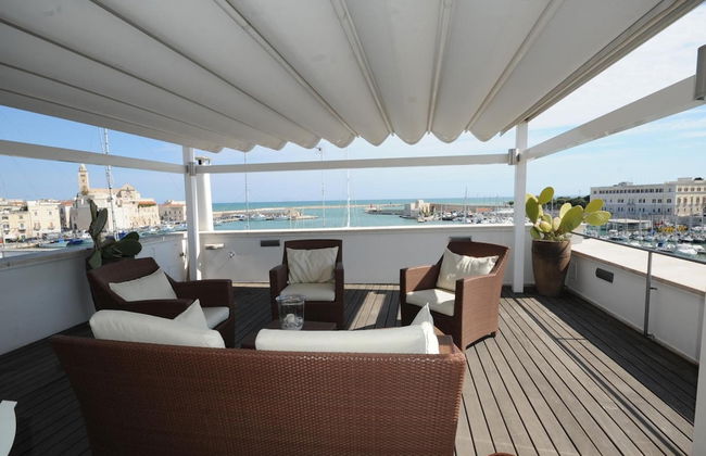 Suite Home Trani - Photo 30