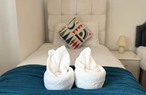 Doctors, Nurses, Families and contractors welcome - Foto 7