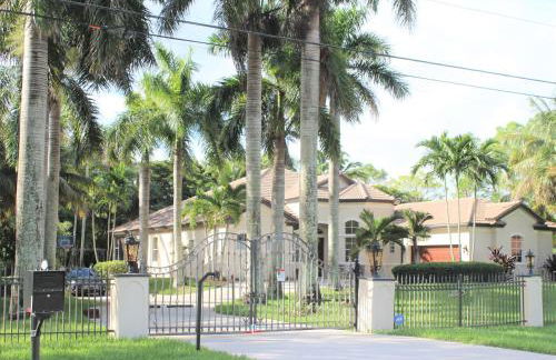 Royal Palms Villa, Pool, Spa, Private Gate, 1,5 acre - Foto 4