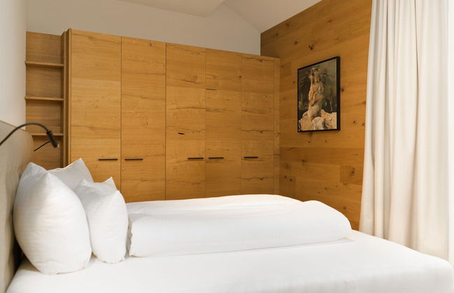 Apartment in Schrocken Near Ski Arlberg - Photo 5