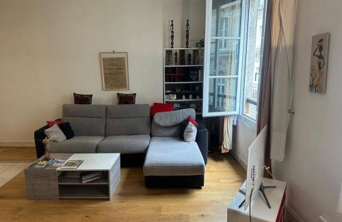 Parisian modern Flat 10 min walk to The Louvre - Foto 1