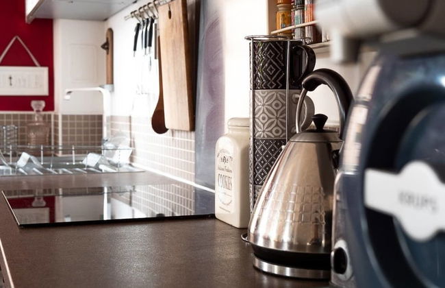 Modern Canalside City Townhouse - Parking & Garden - Foto 13