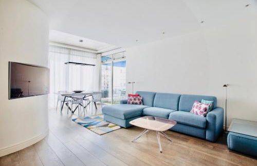 Luxurious 2 Bedrooms Apartment, 30 meter from beach - Foto 6