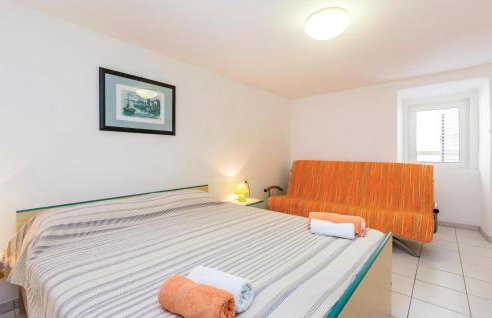 4 Bedroom Cozy Home In Poljica - Foto 5