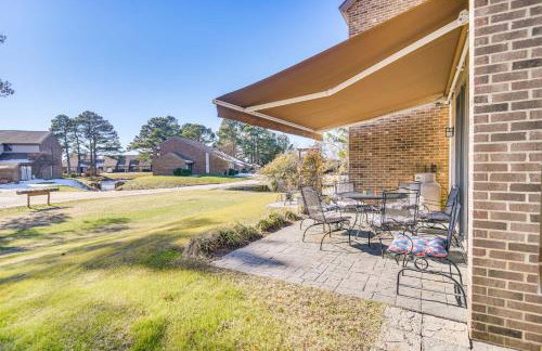 Walk to Beach: Home w/ Pool Access in White Stone - Photo 24