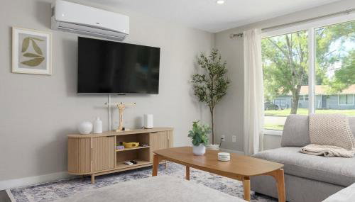 Charming Eugene Bungalow - Photo 4