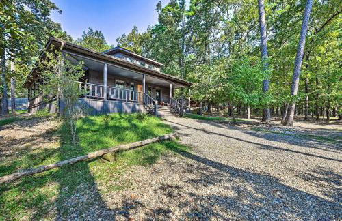 Luxe Broken Bow Cabin with Tesla Charging Station - Photo 32