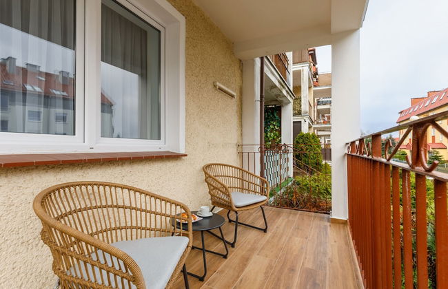 Rozana Zieleniewo Apartment by Renters - Photo 23