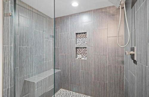 Lake Front Outdoor Living Sleeps 8 - Foto 34