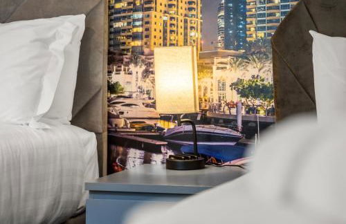 6 BR 4 Bath Central Worcester Sleeps 12 - Foto 24