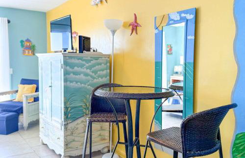 Gulf-Front Villa A-6 Pool Access Sleeps 6 - Foto 10