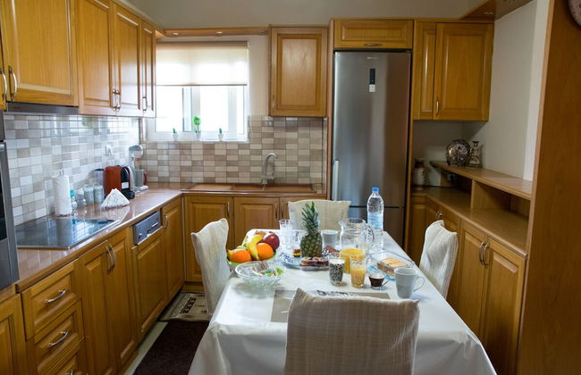 Sunset Apartments near Athens Airport - Photo 24