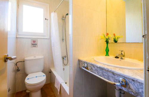 Apartamentos Arenal Playa Menorca - Photo 8