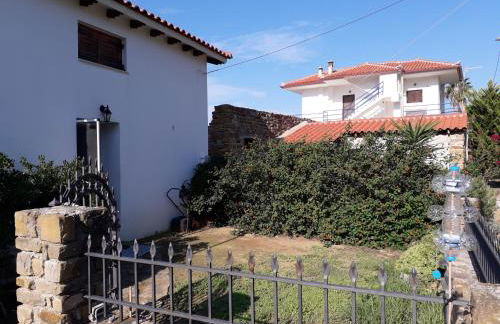 Sirius House - Photo 5