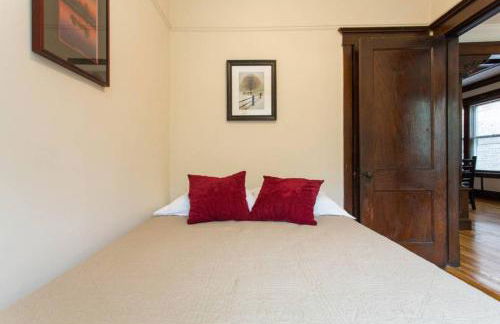 Wrigley Oasis! Steps from the Field! - 3BD 1BA - Foto 19