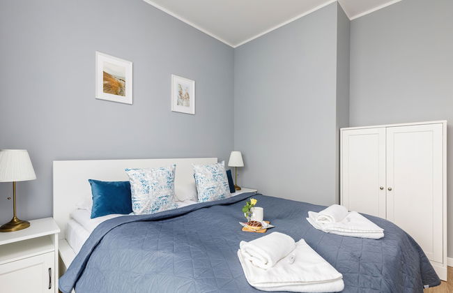 Sunset Resort Apartments by Renters - Photo 13