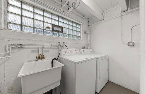 Northside FAMLYNEST Lincoln Sq 4BR 2BA 2P Rare find - Photo 21