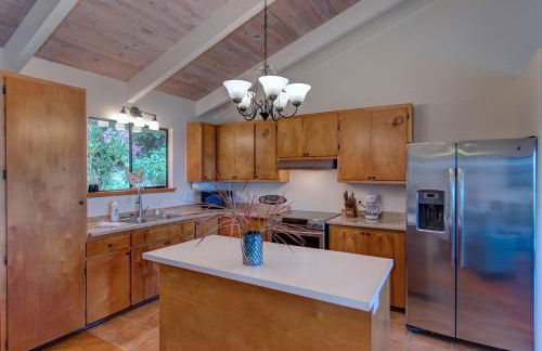 Hamakua Pukana La Hale 3 Bedroom Home by RedAwning - Foto 19