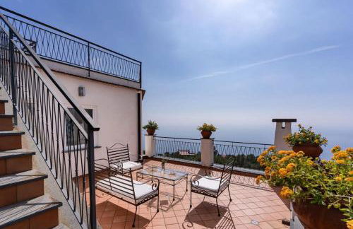 Villa Chez Piè Panoramic Views Pool and Guest Services - Foto 52