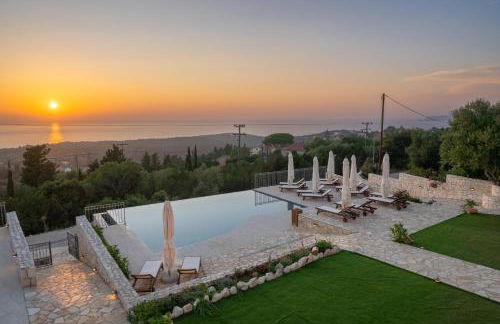 Hellosummer Boutique suites,near fiscardo! - Photo 1